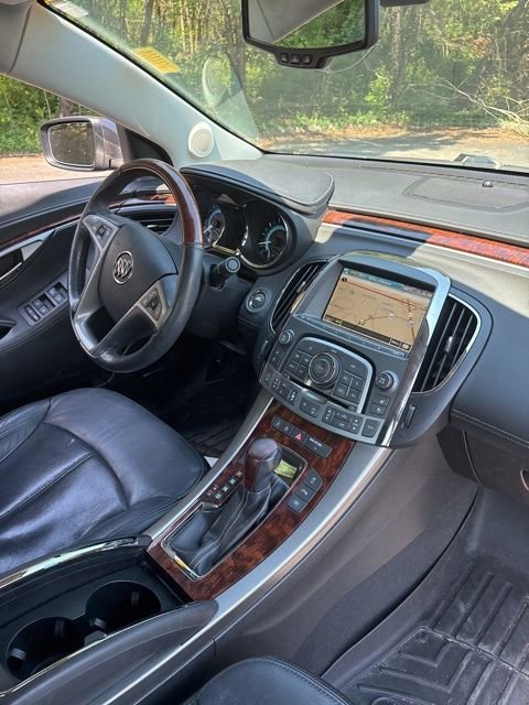 Used 2013 Buick LaCrosse Premium w/ Entertainment Package FWD image 21