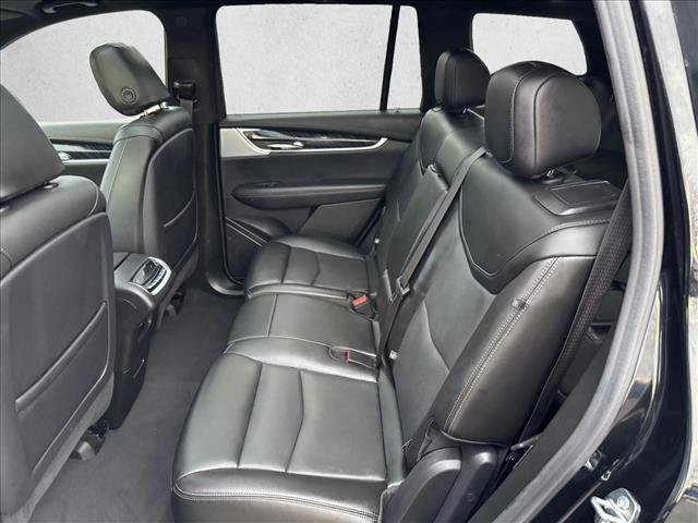 Used 2024 Cadillac XT6 Premium Luxury AWD/4WD image 18