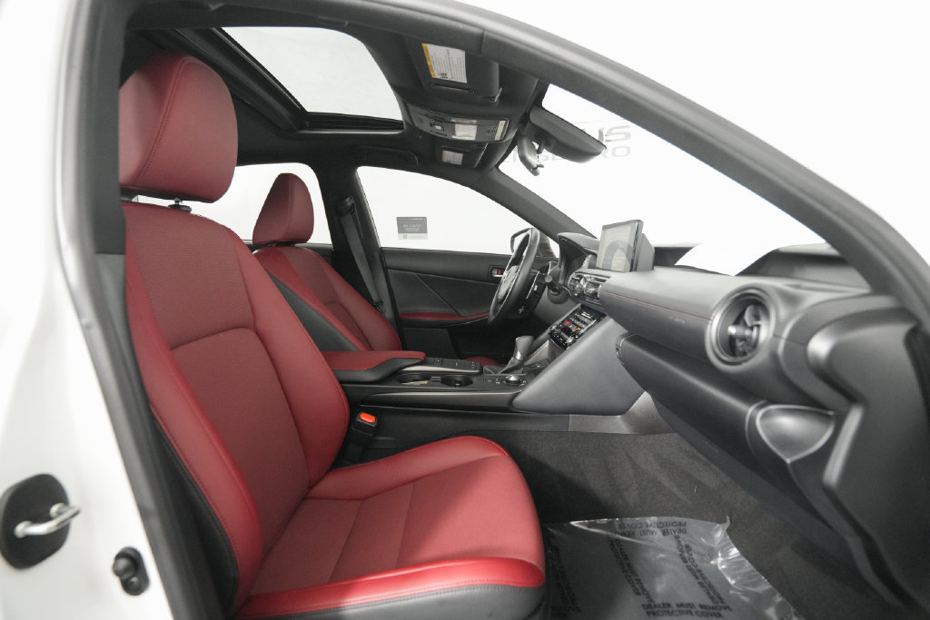 Certified 2025 Lexus IS 350 F Sport RWD image 19
