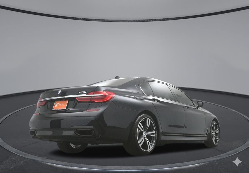 Used 2019 BMW 750i image 48