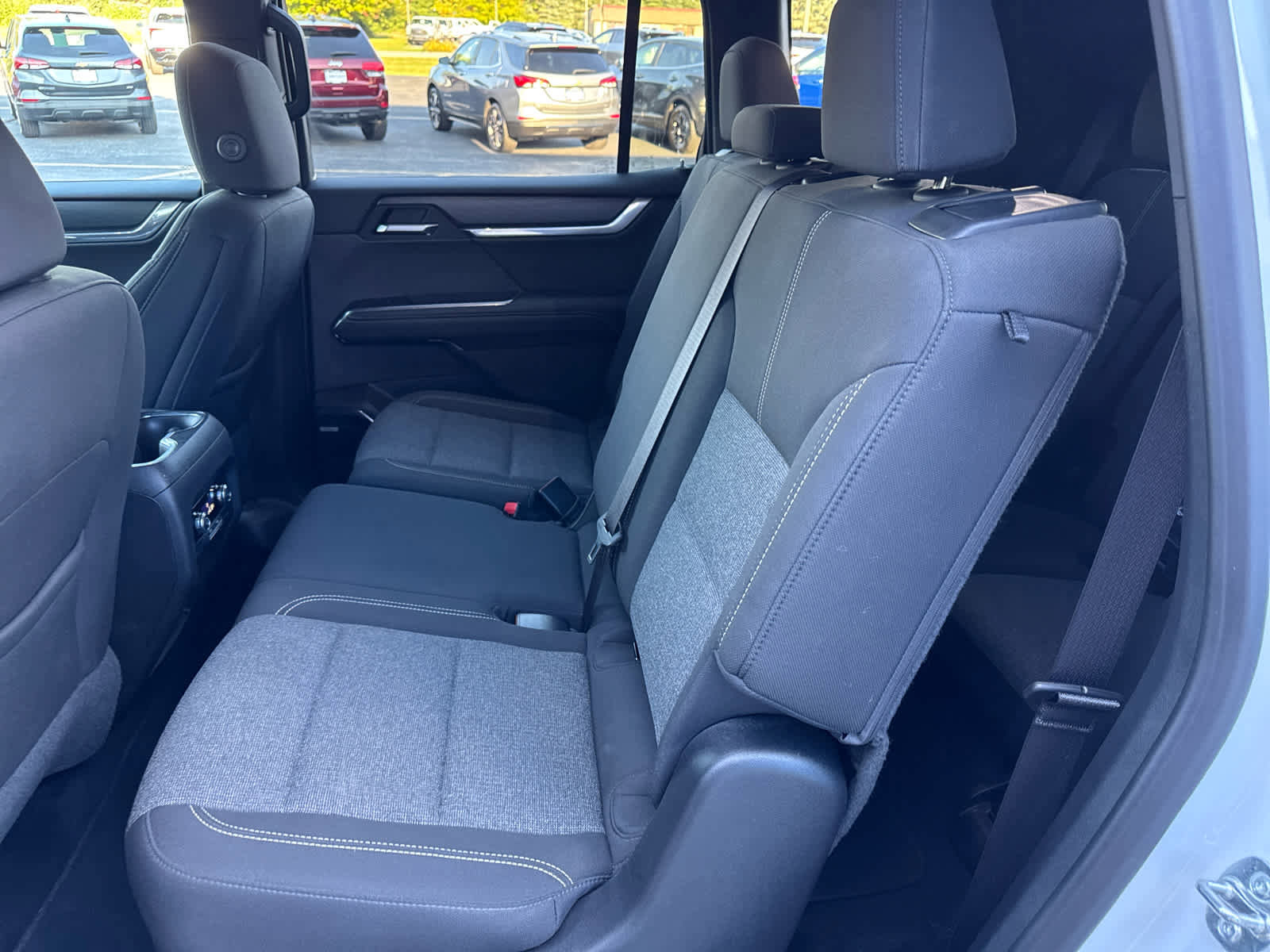 Used 2025 GMC Acadia Elevation image 20