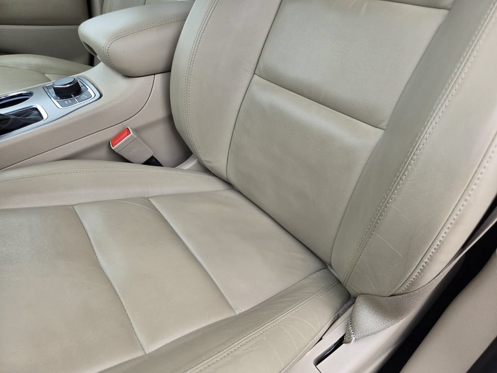 Used 2019 Jeep Grand Cherokee Limited AWD/4WD image 15