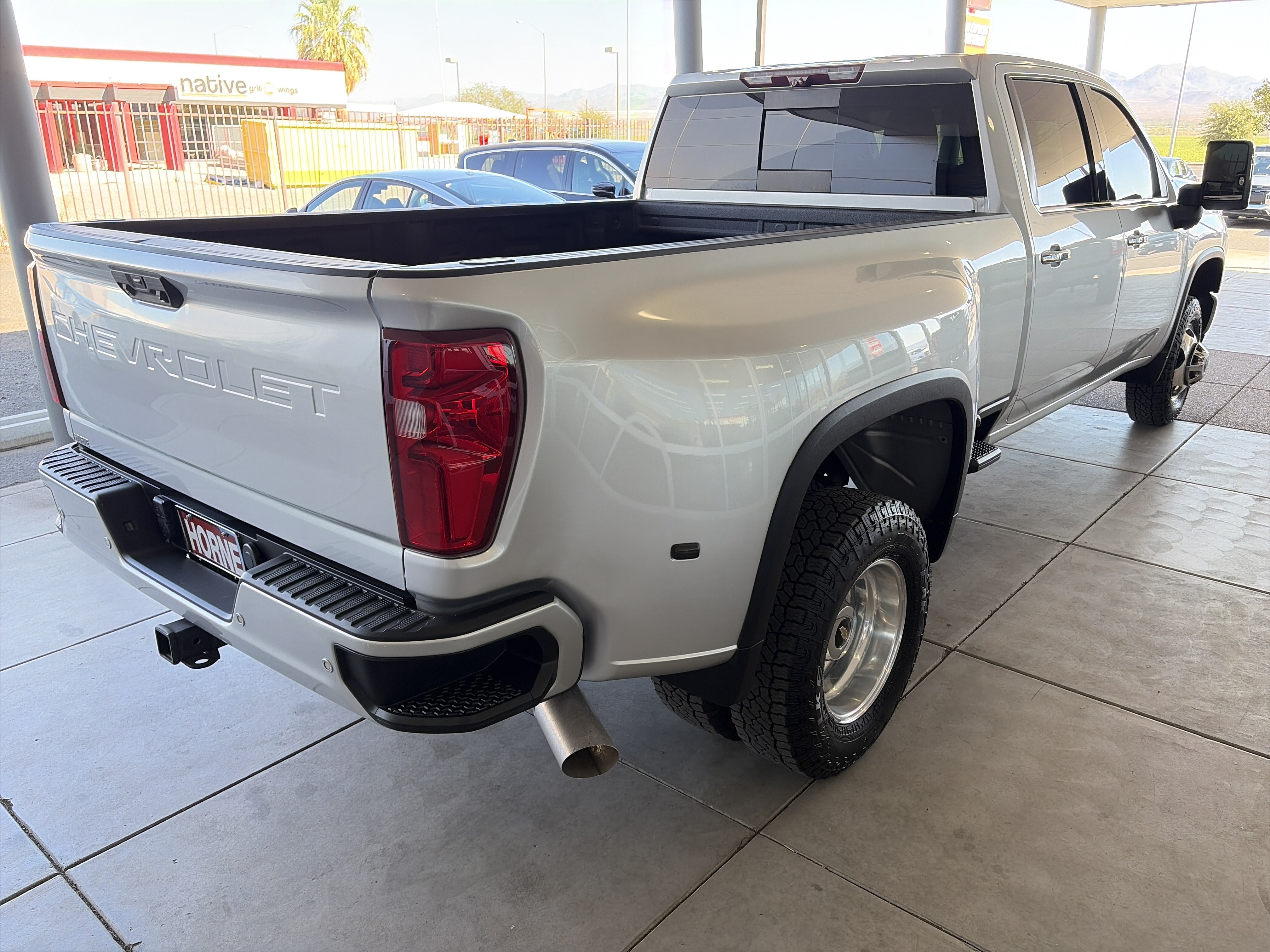 Used 2021 Chevrolet Silverado 3500 High Country AWD/4WD image 4