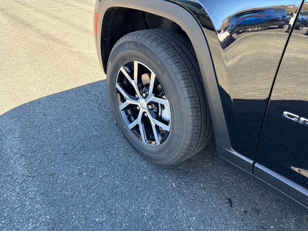 Used 2023 Jeep Grand Cherokee Limited image 23