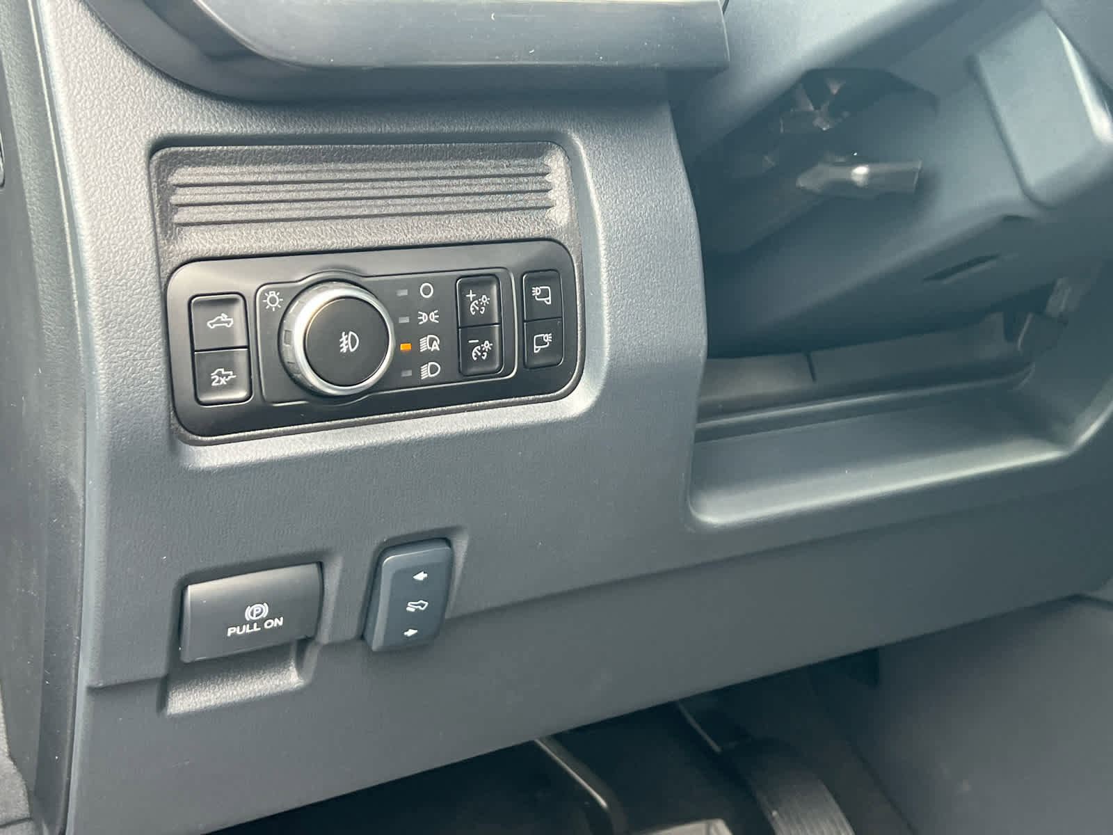 New 2026 Ford F350 Lariat image 30