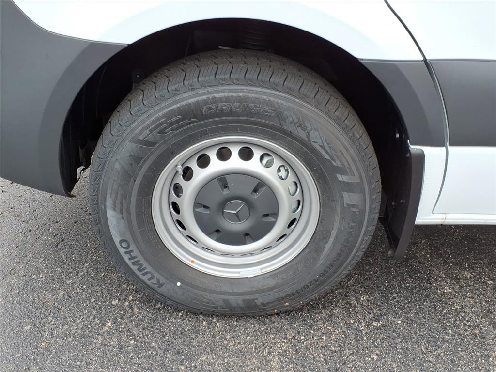 New 2025 Mercedes-Benz Sprinter 2500 image 11