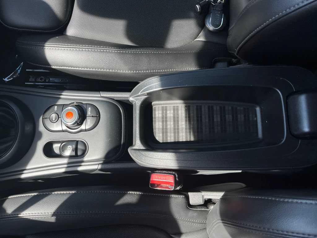 Used 2020 MINI Cooper Countryman S FWD image 27