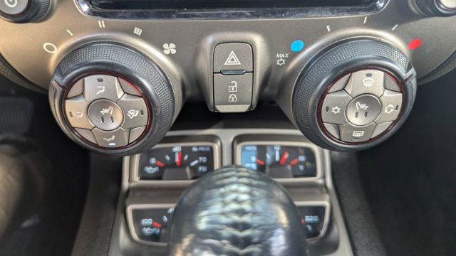 Used 2010 Chevrolet Camaro SS w/ RS Package RWD image 29