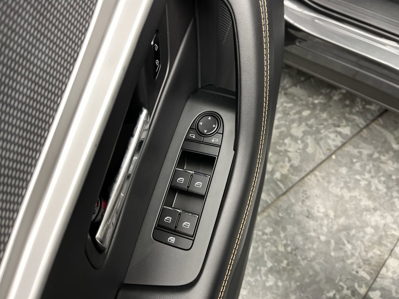 New 2026 MAZDA CX-90 Plug-In Hybrid w/ Preferred AWD/4WD image 8