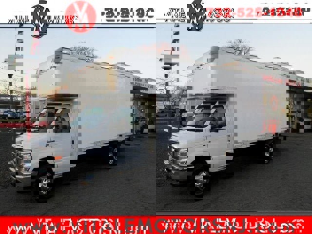 Used 2014 Ford E-350 and Econoline 350 Super Duty RWD image 1