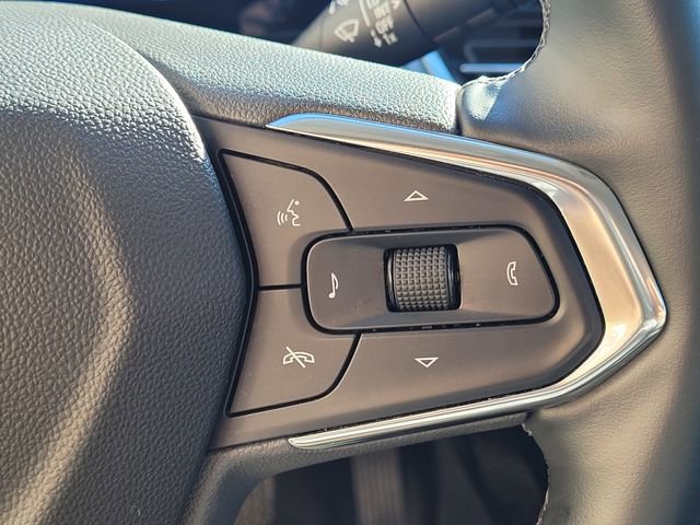 Used 2025 Chevrolet Trax LT w/ LT Convenience Package image 15