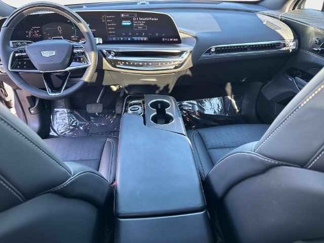 Certified 2025 Cadillac Lyriq Luxury w/ LPO, Floor Liner Package AWD/4WD image 15