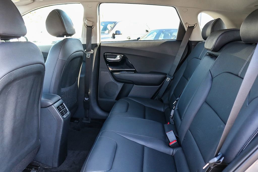 Used 2022 Kia Niro Touring Special Edition image 19