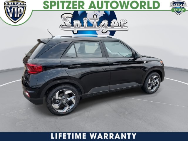 New 2026 Hyundai Venue SEL FWD image 15