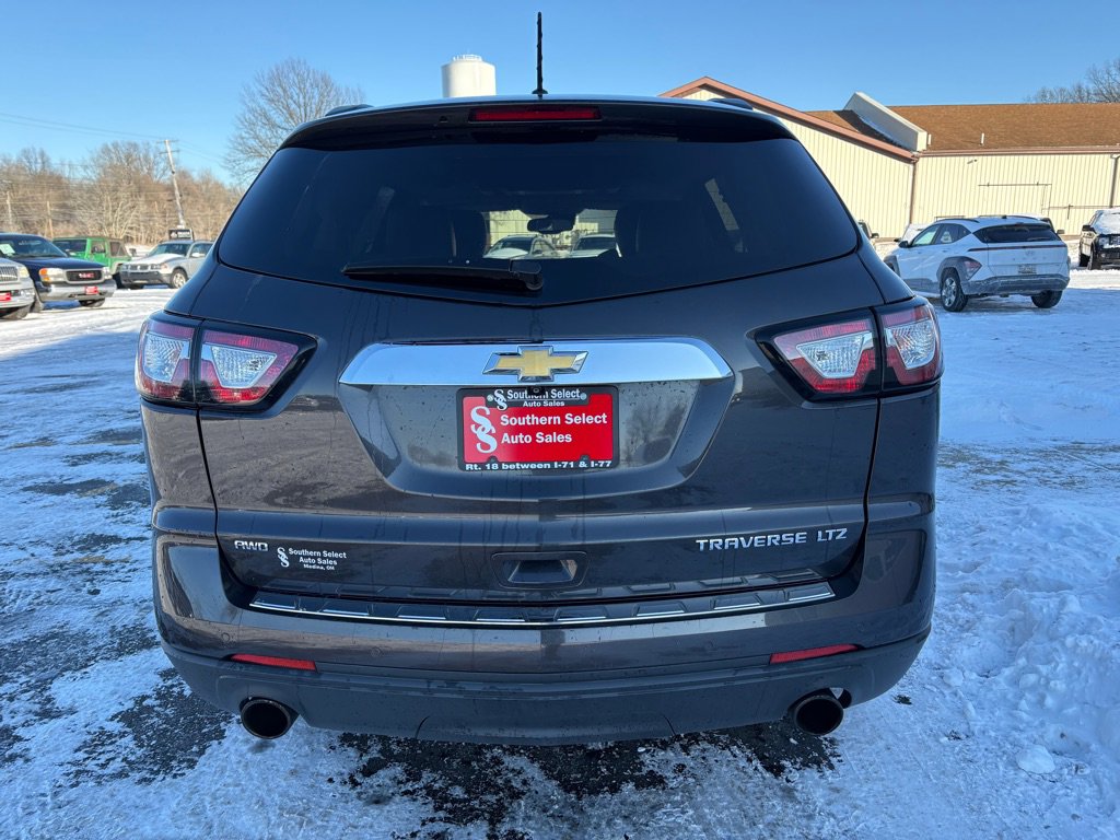 Used 2014 Chevrolet Traverse LTZ image 7