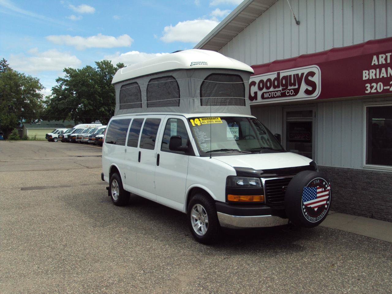 Used 2014 GMC Savana 1500 LT w/ LT Preferred Equipment Group AWD/4WD image 2