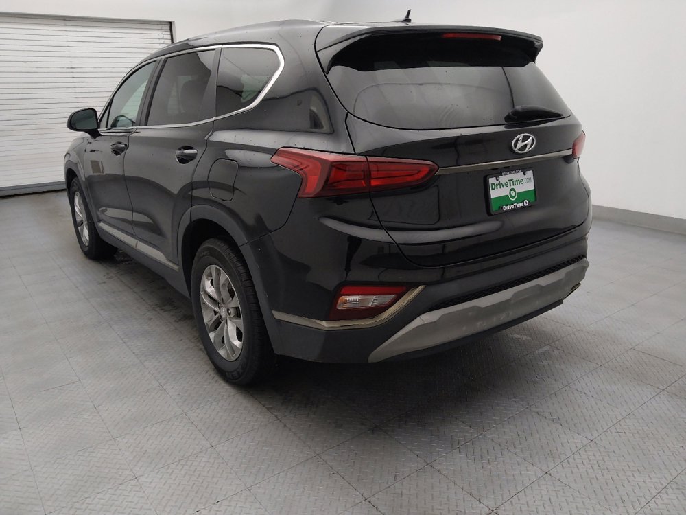Used 2019 Hyundai Santa Fe SE image 5