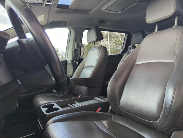 Used 2019 Honda Odyssey EX-L image 24