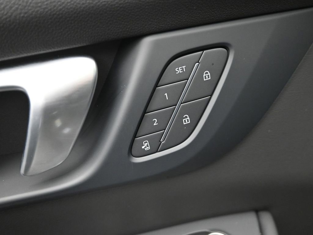 New 2026 Buick Enclave Sport Touring w/ Power Package image 18