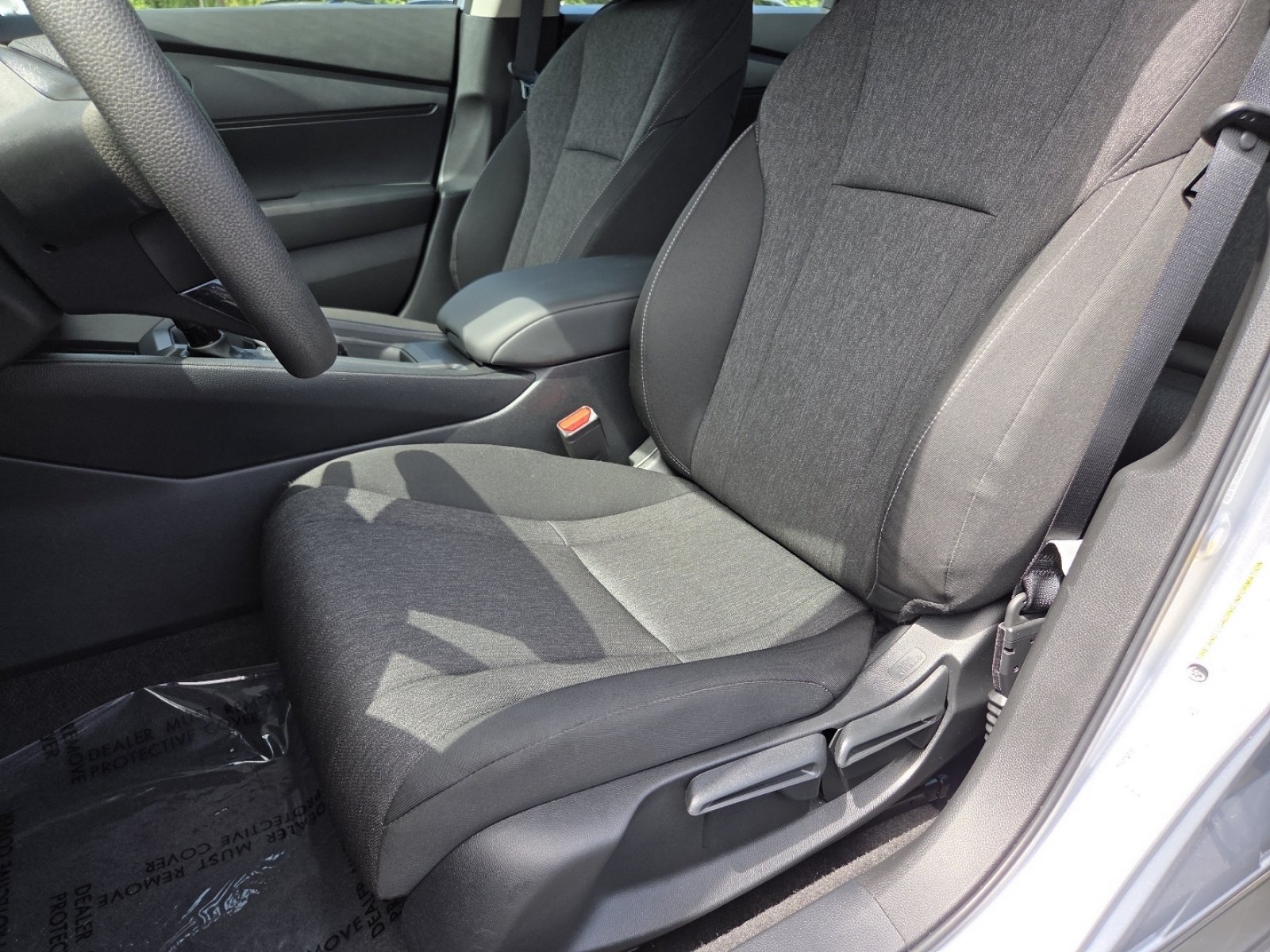 Used 2025 Honda Accord LX image 24