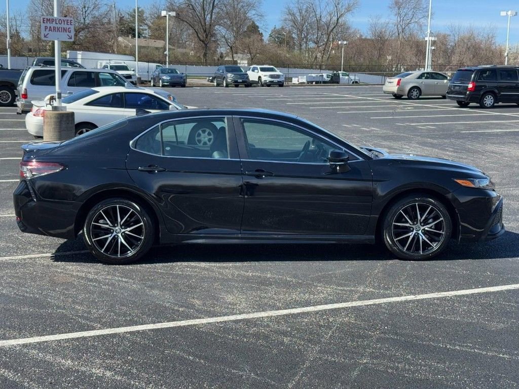 Certified 2024 Toyota Camry SE image 2