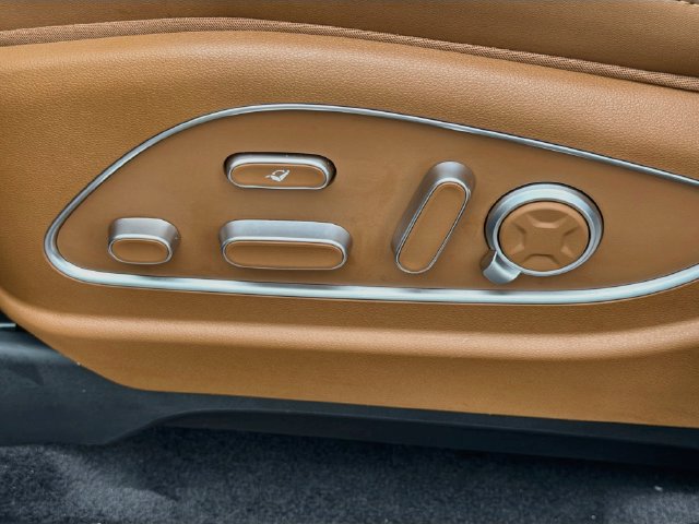 Used 2026 Hyundai Palisade Calligraphy FWD image 25