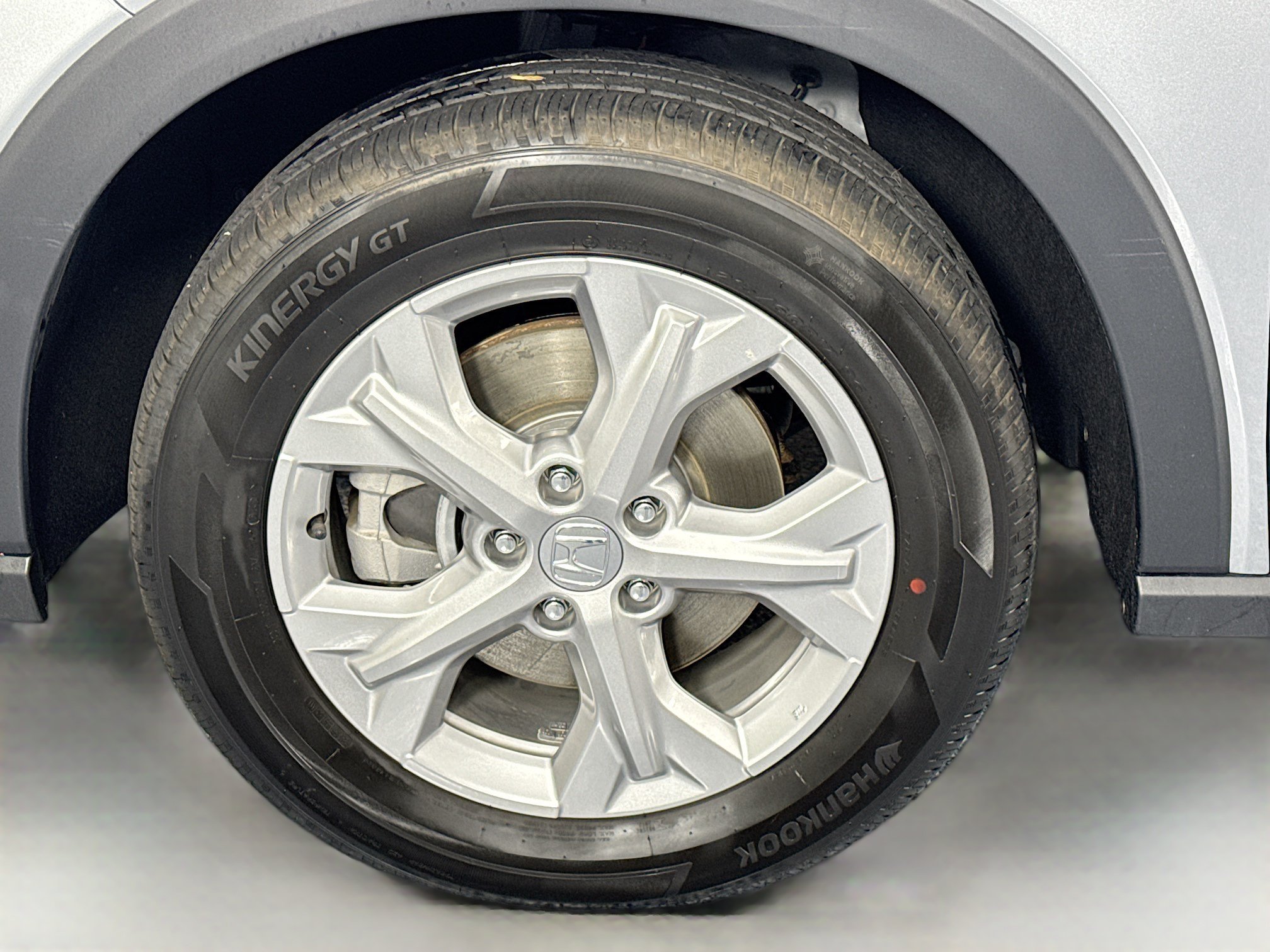 Certified 2025 Honda HR-V LX image 28