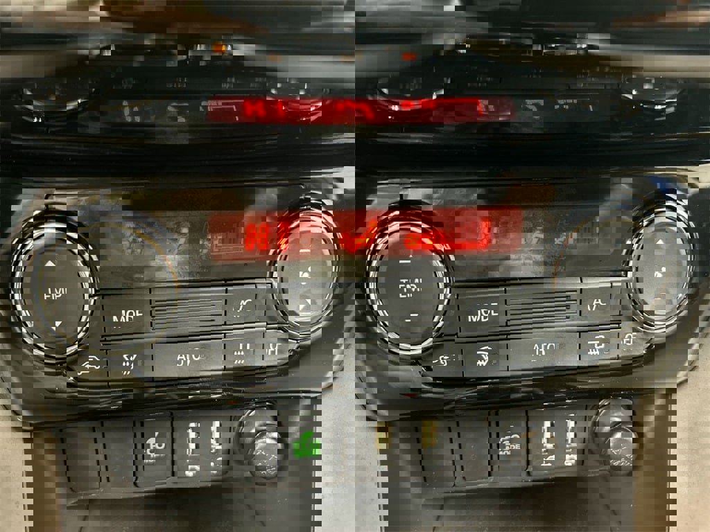 New 2026 Mitsubishi Eclipse Cross LE image 18