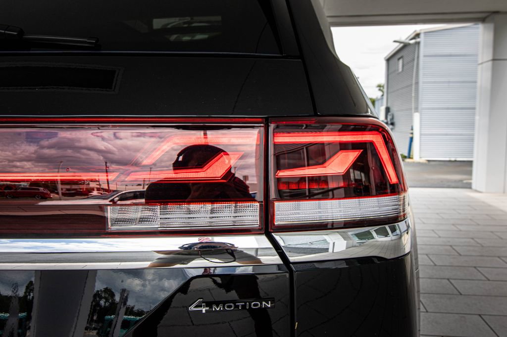 New 2026 Volkswagen Atlas SEL Premium R-Line AWD/4WD image 17