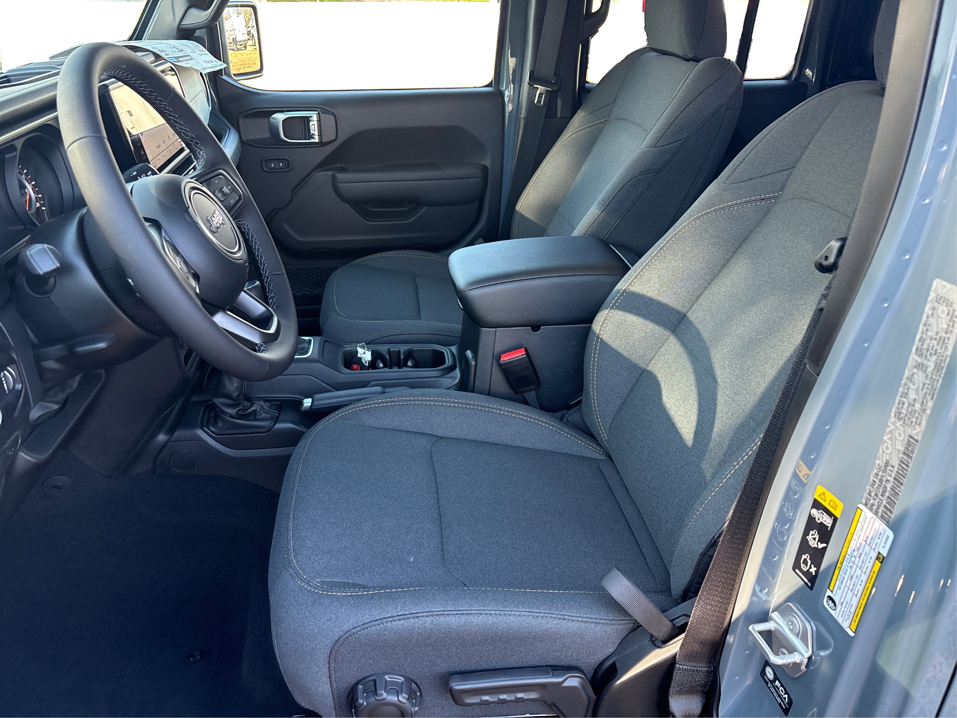 New 2026 Jeep Gladiator Sport image 9