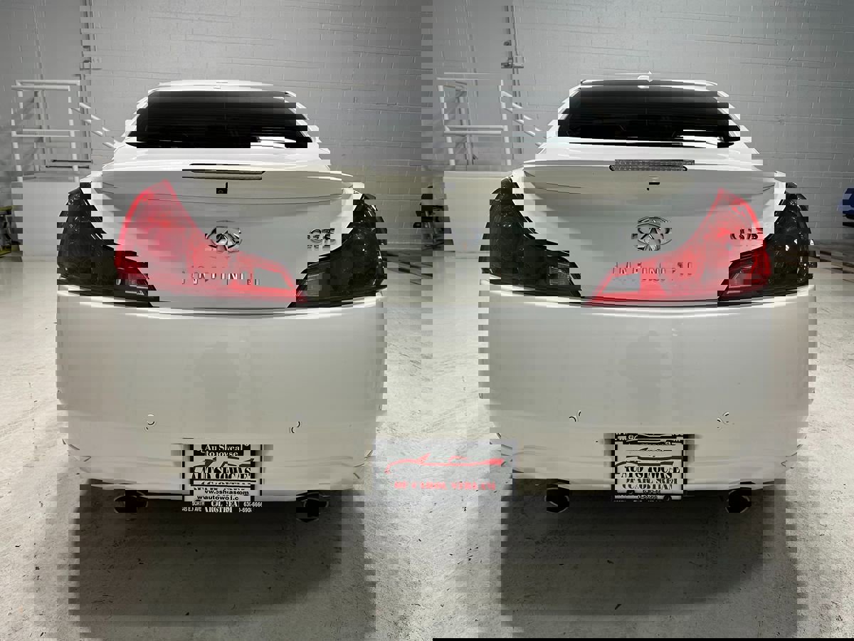 Used 2011 INFINITI G37 Sport image 6