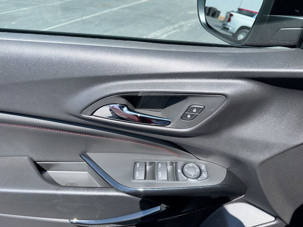 New 2026 Chevrolet Trax RS w/ Driver Confidence Package FWD image 16
