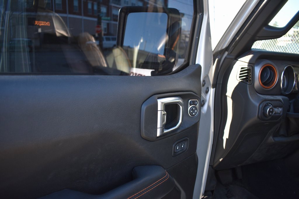 Used 2022 Jeep Gladiator Mojave w/ LED Lighting Group image 14