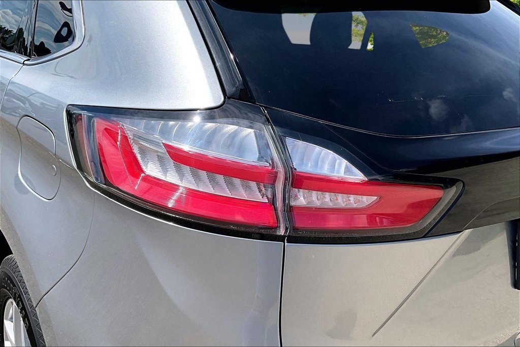 Used 2022 Ford Edge SEL w/ Convenience Package AWD/4WD image 30