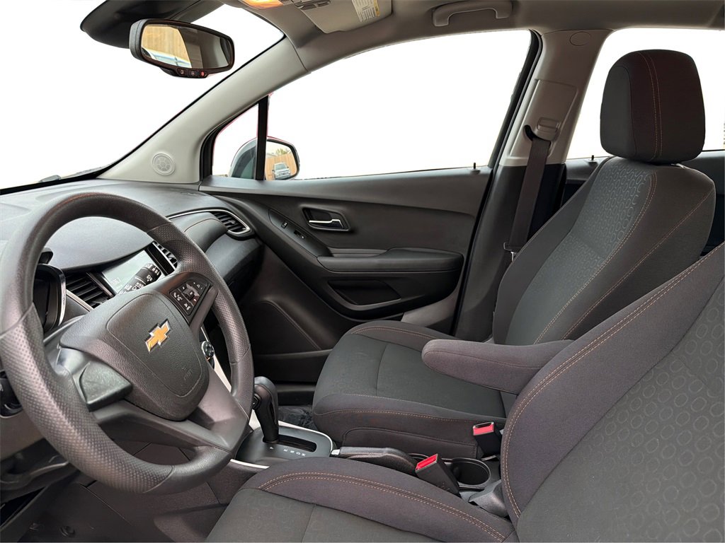 Used 2017 Chevrolet Trax LS image 10