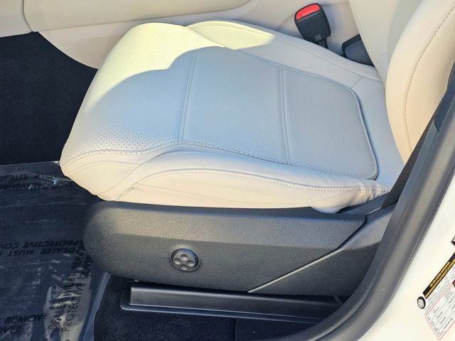 Certified 2025 Mercedes-Benz GLC 300 4MATIC image 19