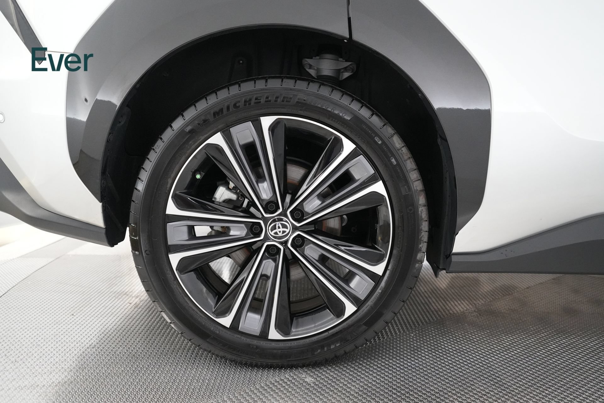 Used 2024 Toyota bZ4X AWD w/ Weather Package image 9