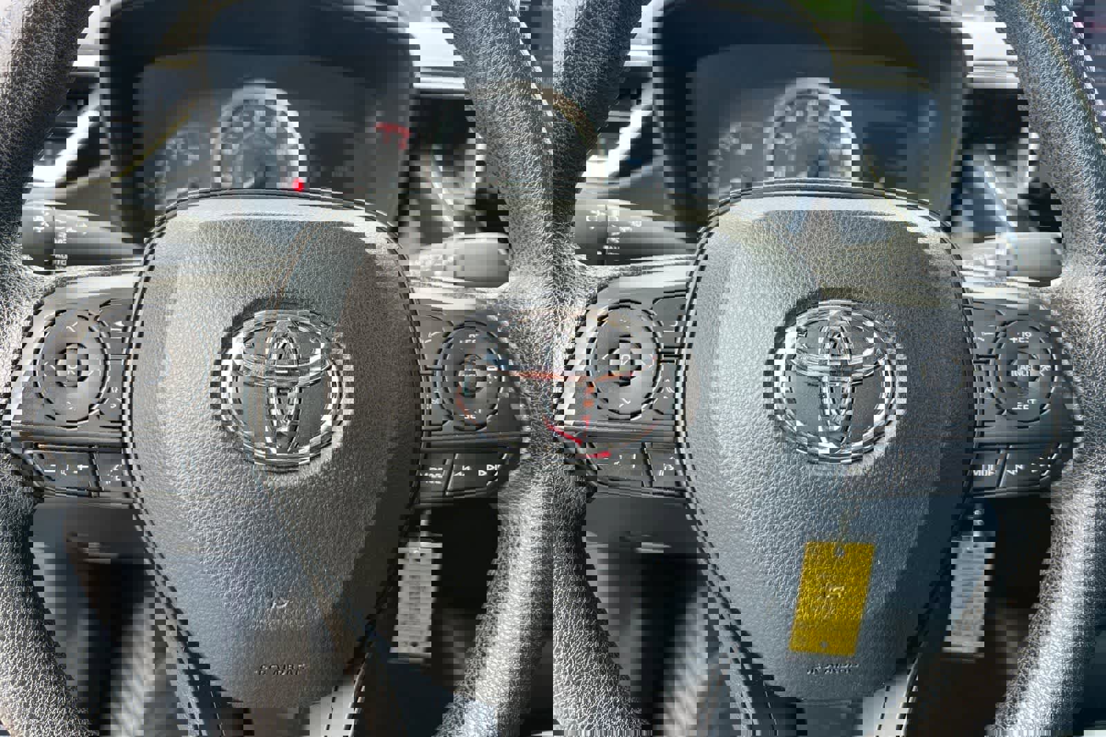 Used 2020 Toyota Corolla LE image 23