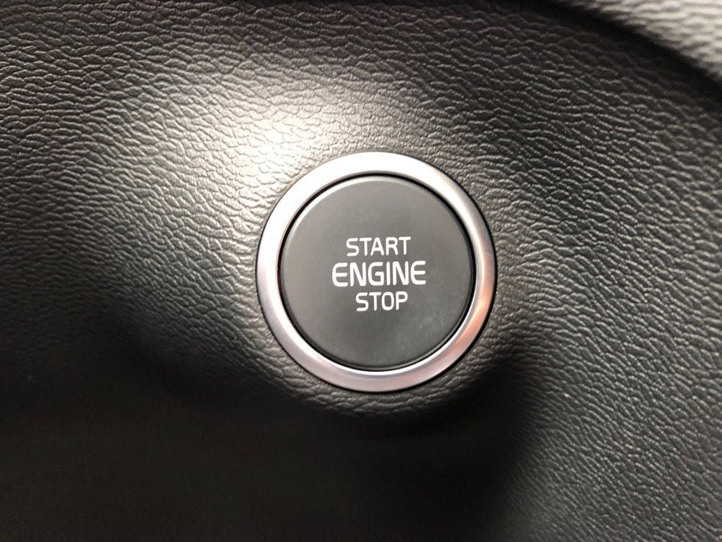New 2026 Volvo XC40 B5 Plus w/ Protection Package Premier AWD/4WD image 29