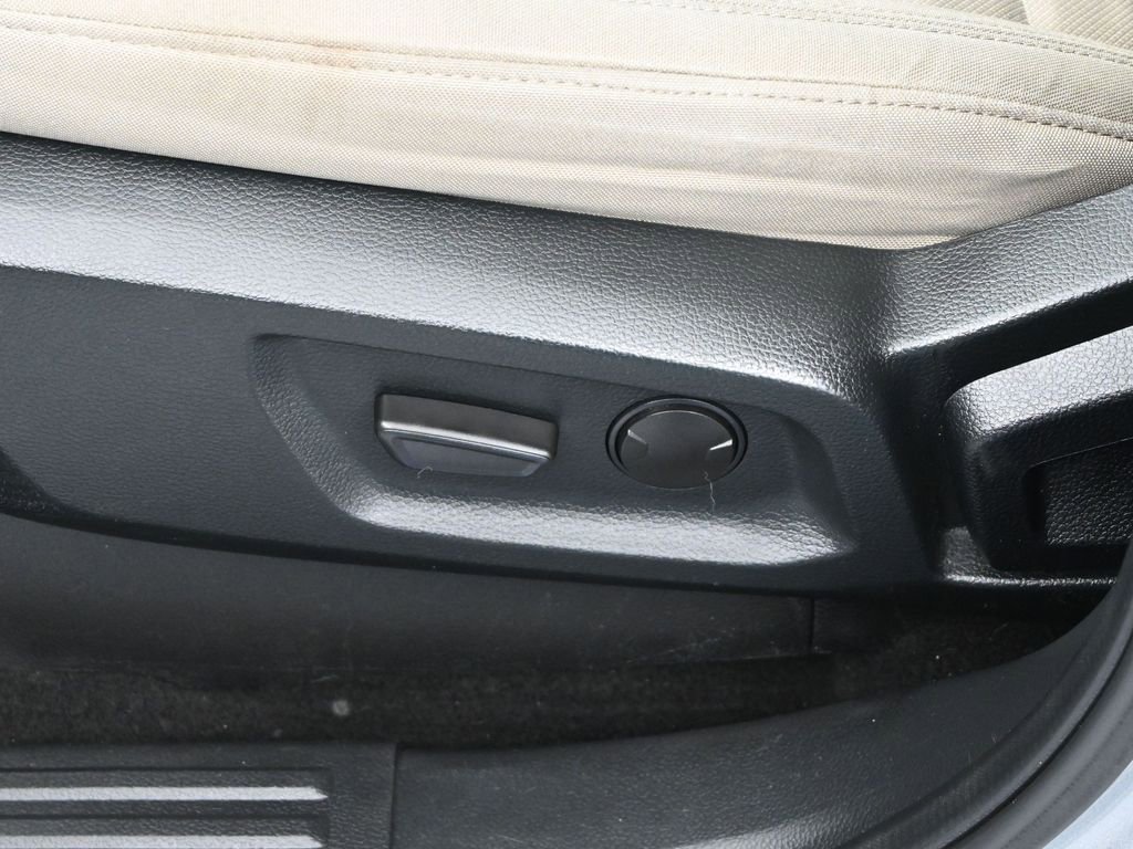 Used 2022 Ford Ranger XLT w/ Equipment Group 302A High image 11