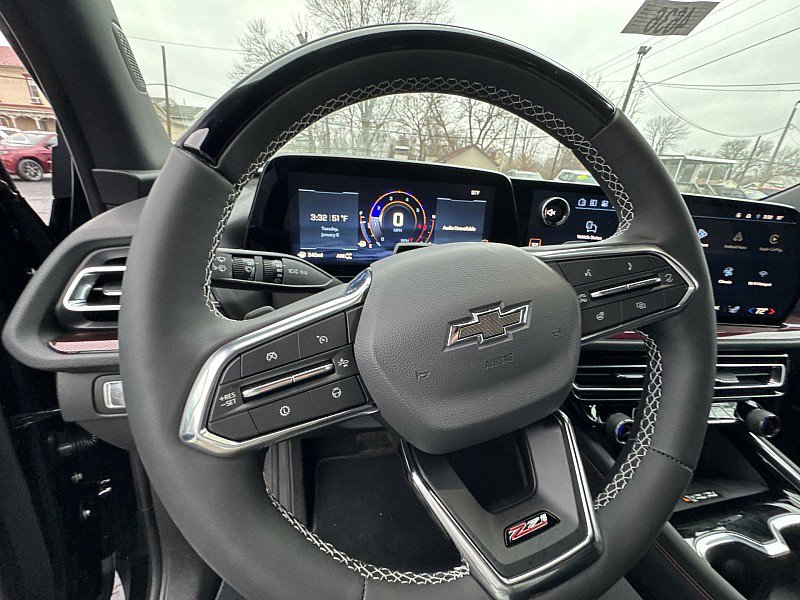 New 2026 Chevrolet Traverse Z71 w/ Enhanced Driving Package image 7