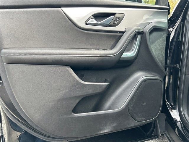 Used 2023 Chevrolet Blazer LT w/ Driver Confidence Package image 17