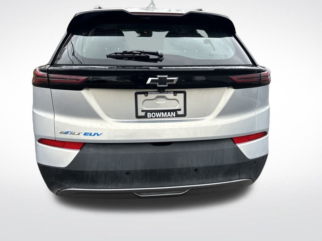Certified 2023 Chevrolet Bolt EUV LT w/ Comfort Package image 4