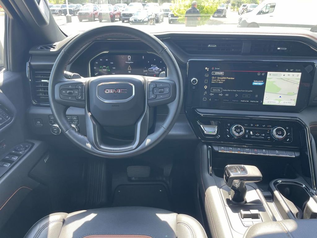 Used 2024 GMC Sierra 1500 AT4 w/ Technology Package AWD/4WD image 12