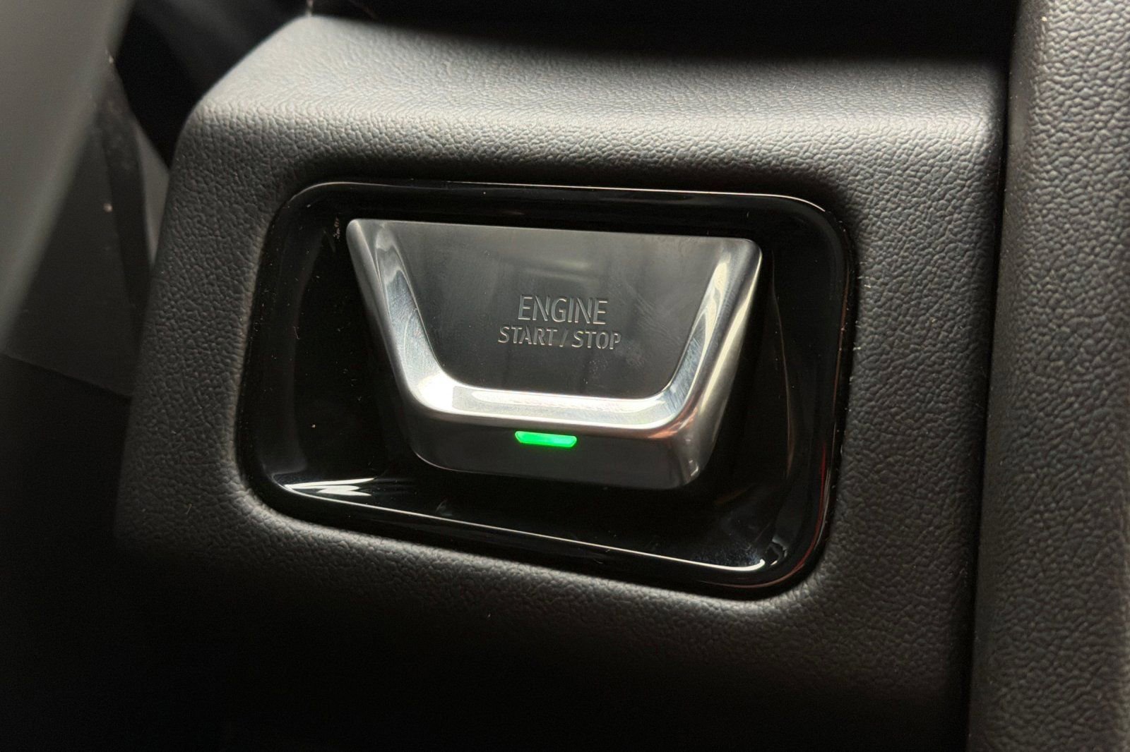 New 2026 GMC Yukon XL Denali image 26