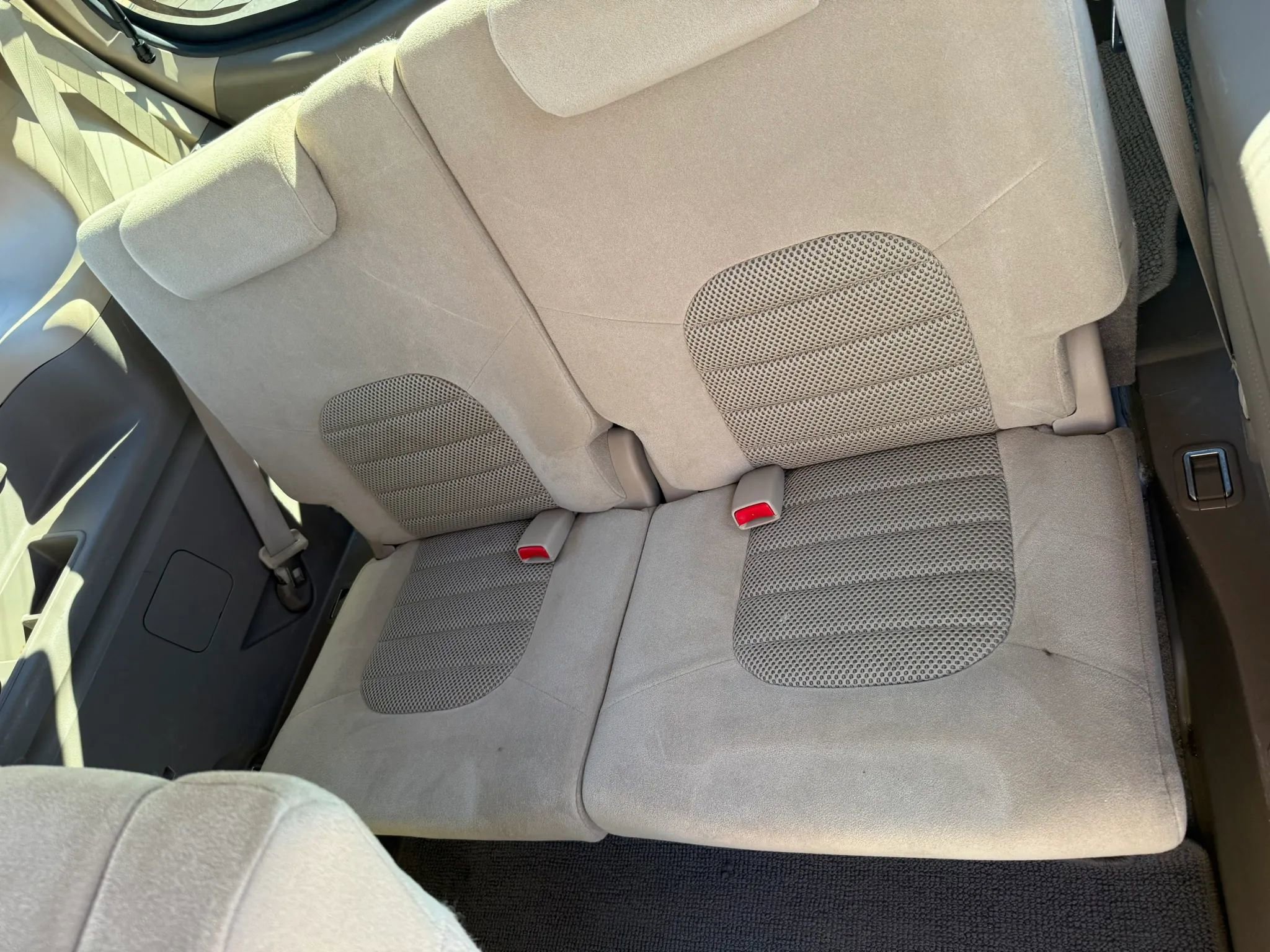 Used 2010 Nissan Pathfinder SE w/ SE Premium Journey Pkg RWD image 18
