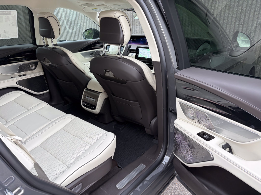 New 2026 Lincoln Nautilus Black Label AWD/4WD image 27