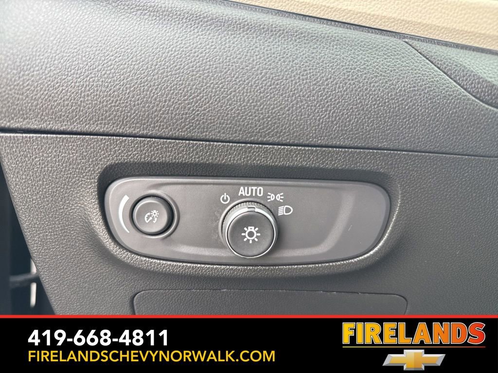 Certified 2024 Buick Encore GX Avenir w/ Avenir Convenience Package image 9