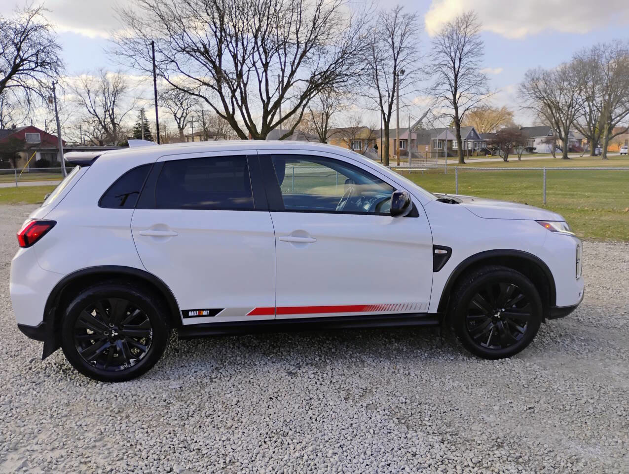 Used 2023 Mitsubishi Outlander Sport AWD image 14