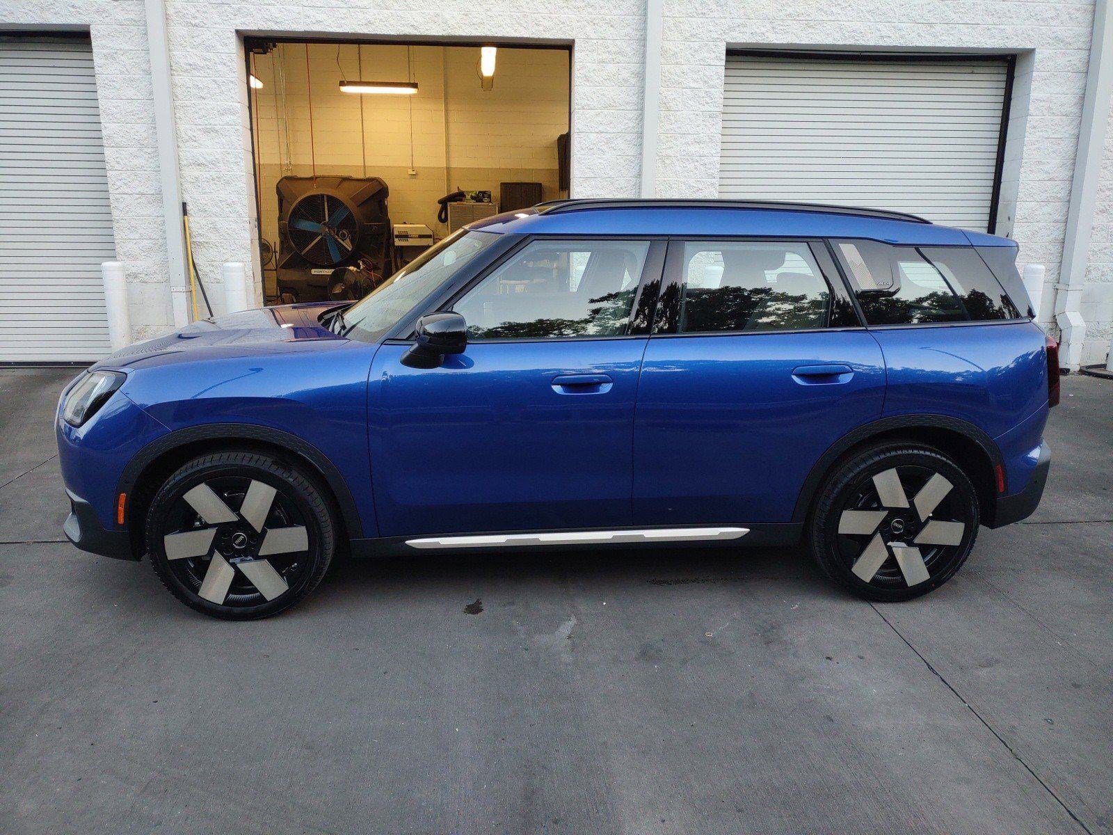 Used 2025 MINI Cooper Countryman S image 2